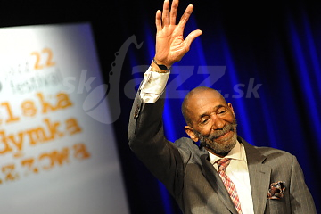 Ron Carter sa lúči ... © Patrick Španko