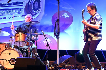 The Messthetics and J. B. Lewis © Patrick Španko