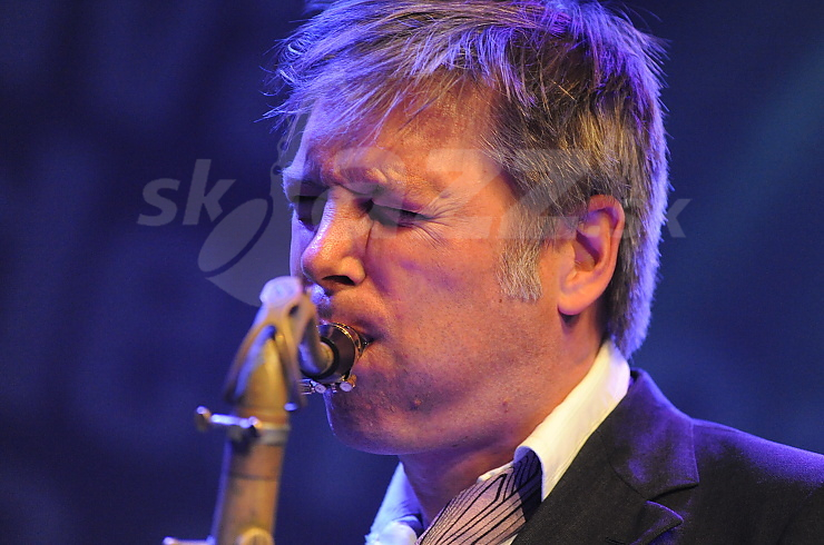 iel Erdmann, Vincent Courtois Trio, Jazzfestival Saalfelden 2016 © Patrick Španko