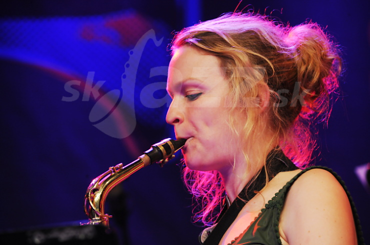 bara Paierl, Peter Herbert Septet, Jazzfestival Saalfelden 2008  © Patrick Španko