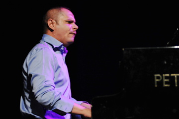 BA: Jazz v divadle Aréna – Martin Valihora Quartet !!!