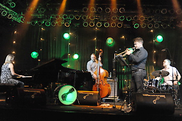 Sunna Gunnlaugs Trio a Verneri Pohjola © Patrick Španko