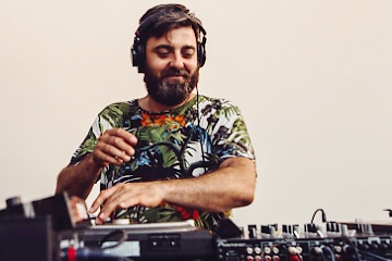 DJ Code