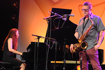 Sylvie Courvoisier a Ken Vandermark © Patrick Španko