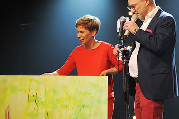 Riitta s obrazom Occur © Patrick Španko