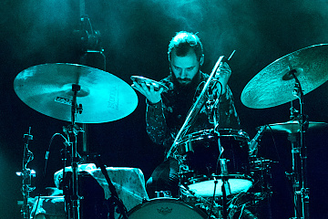 KIN © Helena Herzanová
