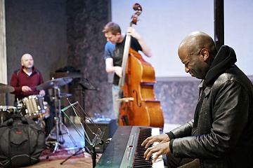 Gabo a Juraj a Anthony Wonsey © Andrej Mann