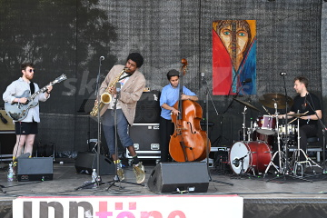 Xhosa Cole Quartet © Patrick Španko