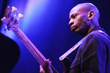 Reggie Washington © Patrick Španko