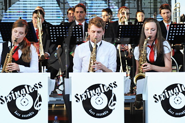 NR – Swingless Jazz Ensamble !!!