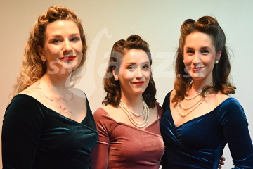 Paper Moon Trio - koncerty v máji 2025 !!!