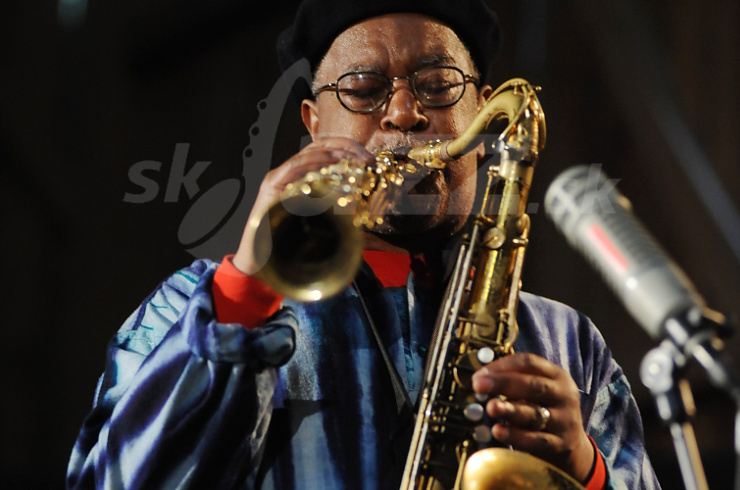 Saxofonista Ari Brown !!!