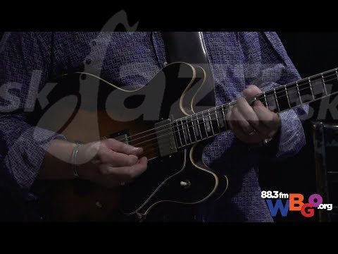 USA – Dave Stryker !!!