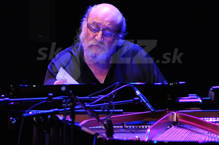 Klavirista Andy Emler !!!