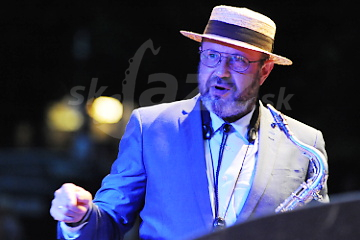 Poľský gigant tenor saxofónu oslávil ... ???