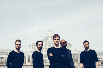 Luboš Soukup natočil s kytaristou Lionelem Loukem nové album „Země“ !!!