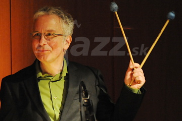 Vibrafonista a skladateľ Christopher Dell !!!