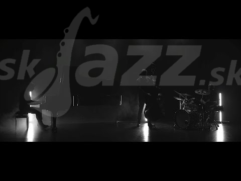 Švédsko - klavirista Jacob Karzon !!!