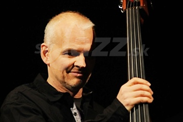 Cellista a kontrabasista Lars Danielsson !!!